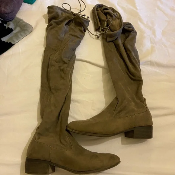 Boots - Picture 1 of 1